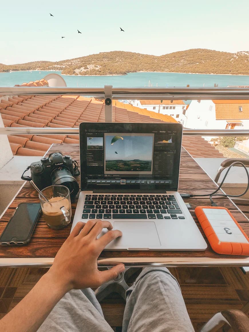 Navigating Remote Work: How Small Businesses Can Ensure Productivity and Collaboration